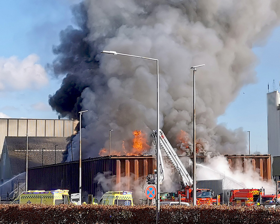 Brand i skrotcontainer på Kolding Havn. Foto: Colourbox.