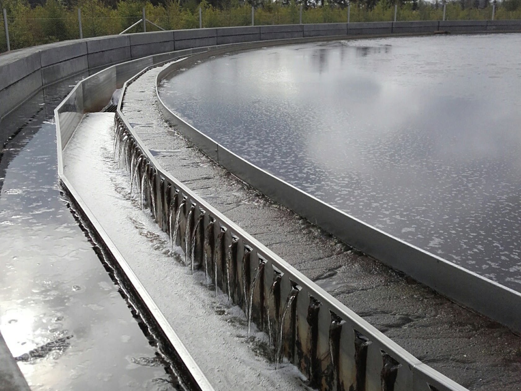 Rensetank på Himmerlands Renseanlæg. Foto: Ren Forsyning Mariagerfjord.